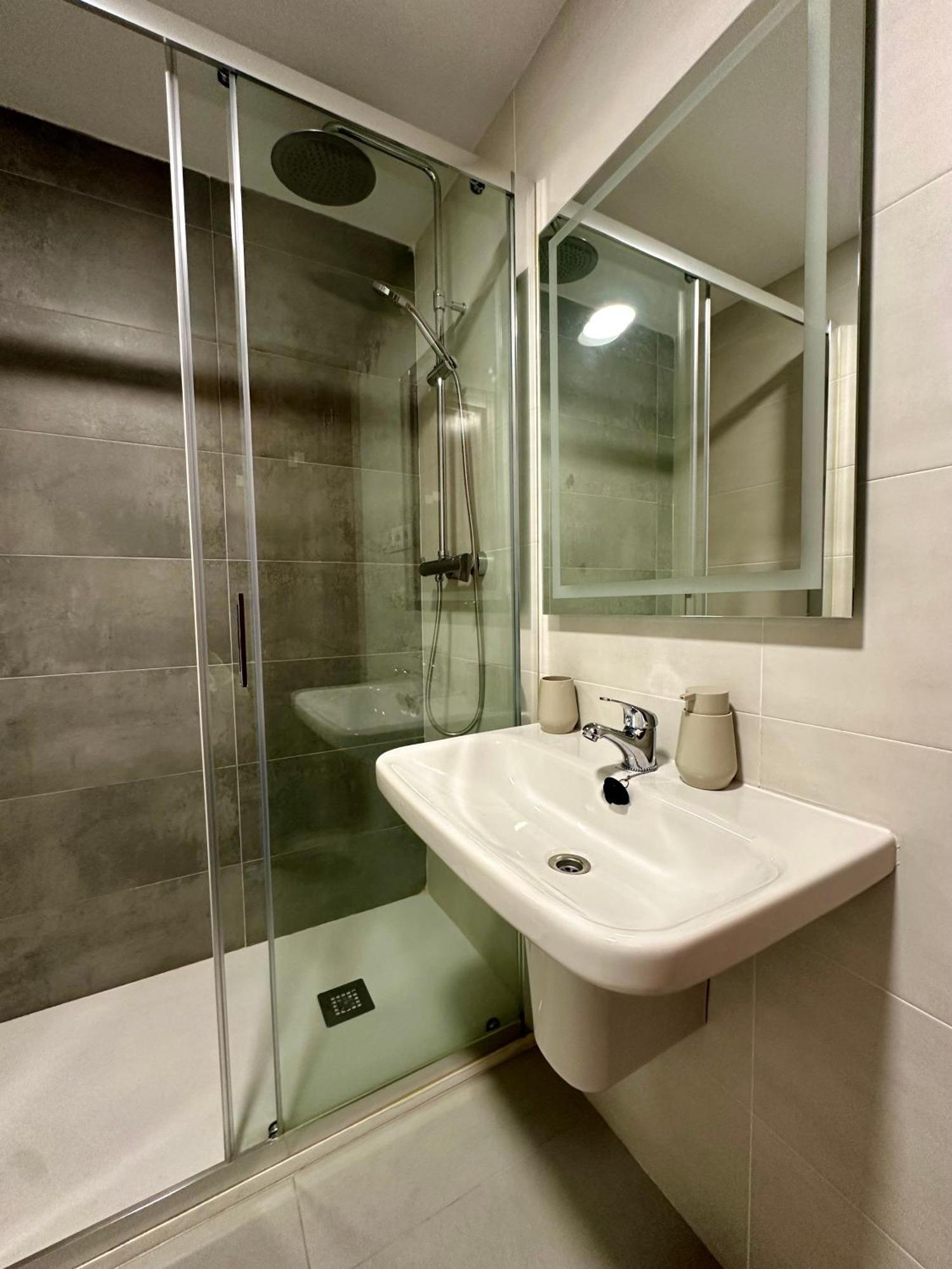 Habitacion Confort Centro Para 2 Personas Granada Exteriér fotografie